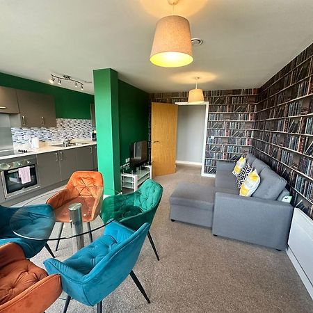Adelphi Wharf Apartments By Beehosting Manchester Esterno foto