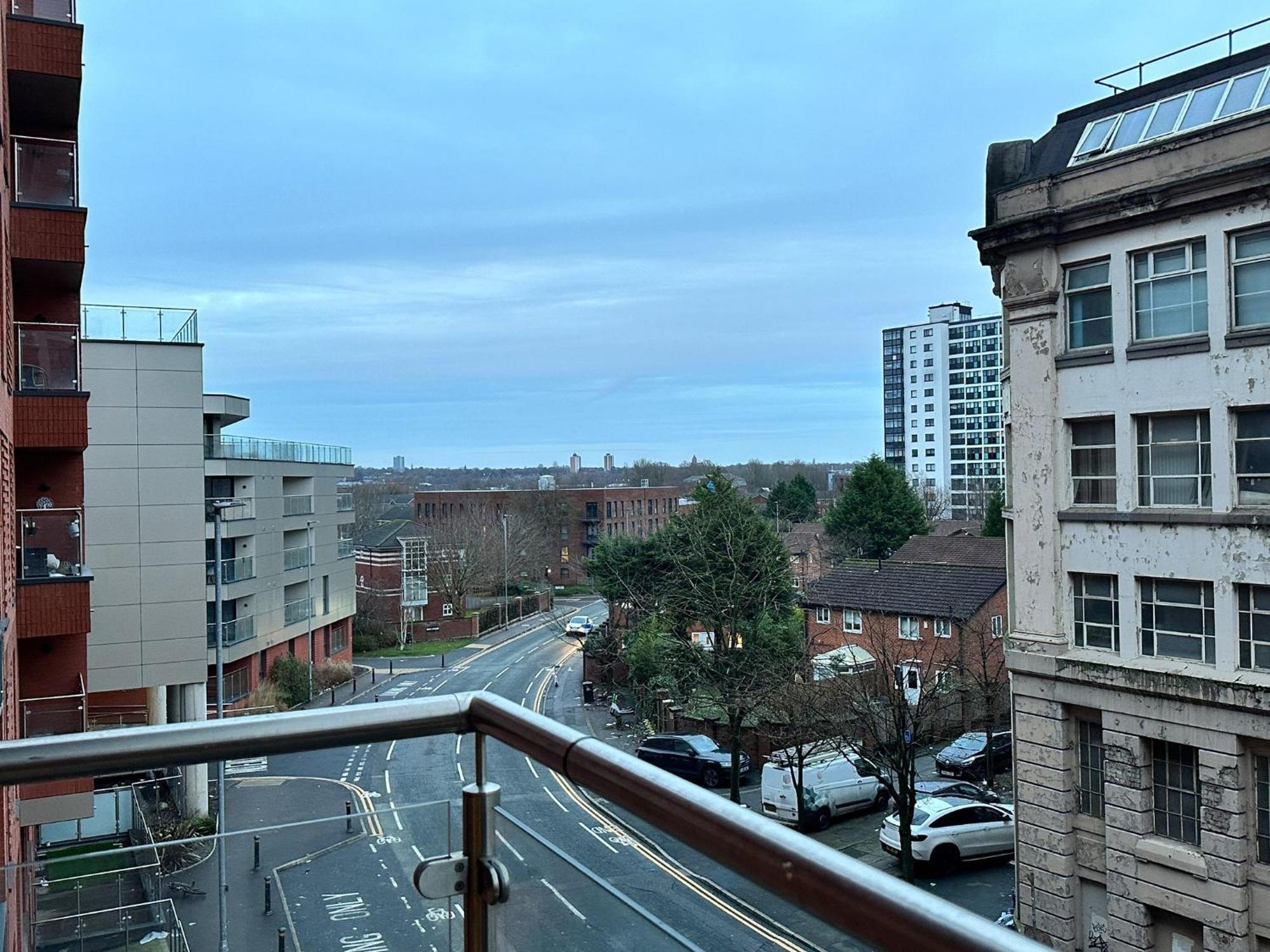 Adelphi Wharf Apartments By Beehosting Manchester Esterno foto